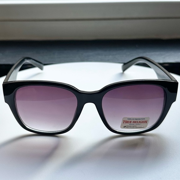 🌸TRUE RELIGION🌸 Black Sunglasses RT56397 - Picture 1 of 10